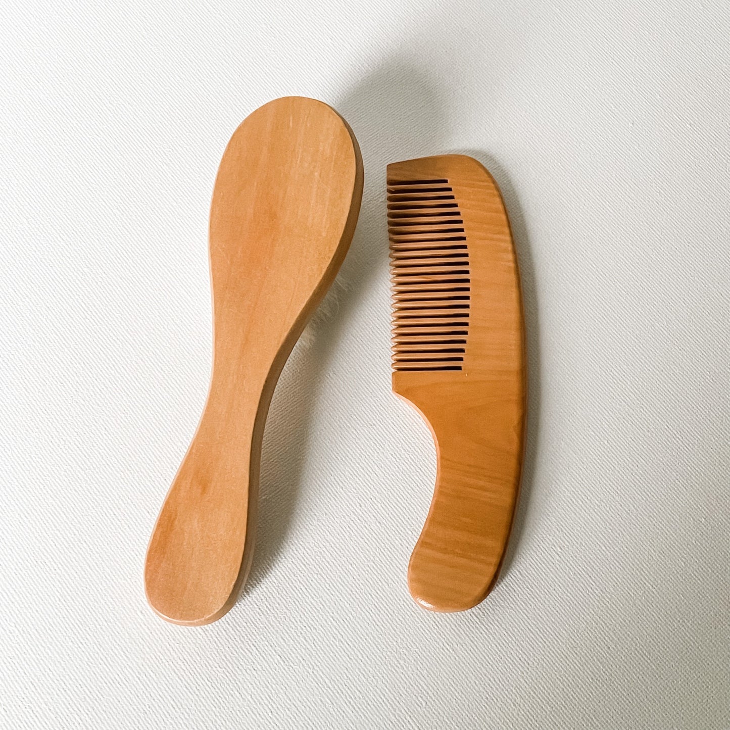Newborn Hairbrush & Comb Set